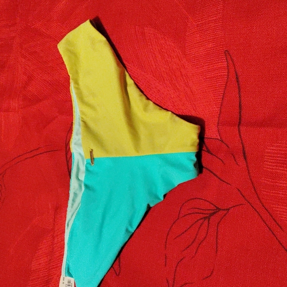 COPY - Victoria 's Secret bikini bottom, block color yellow & Green swim. SizeX… - Picture 2 of 4